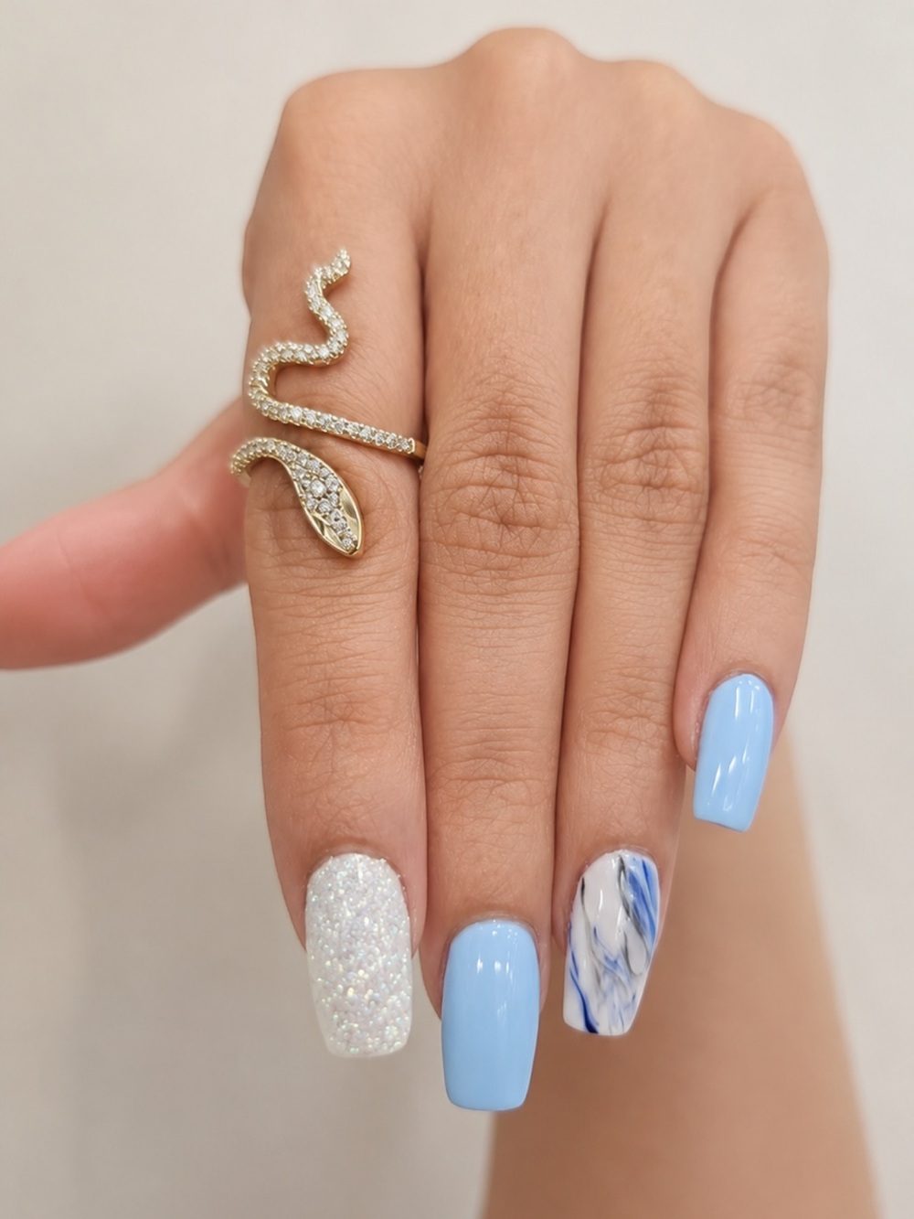 18K Gold Snake Serpent Ring Simulated Diamond Womens One Size Fits All Luxury